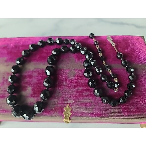 Hobe Faceted Black Beaded Necklace Vintage - Picture 2 of 10